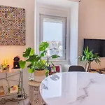 Διαμέρισμα Sunny Design In Praca Flores By Lovelystay Lisboa