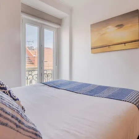 Sunny Design In Praca Flores By Lovelystay Apartmán Lisboa