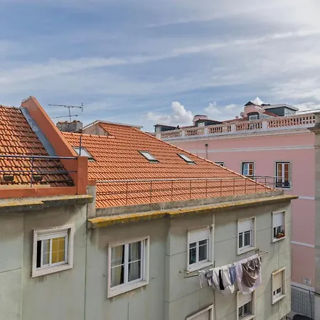 Sunny Design In Praca Flores By Lovelystay Appartement